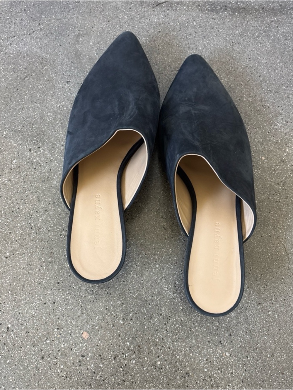 Jenni Kayne Black Pointed Suede Mules - Picture 4 of 10